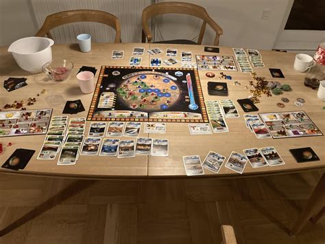 I made a print and play Secret Hitler : r/boardgames .